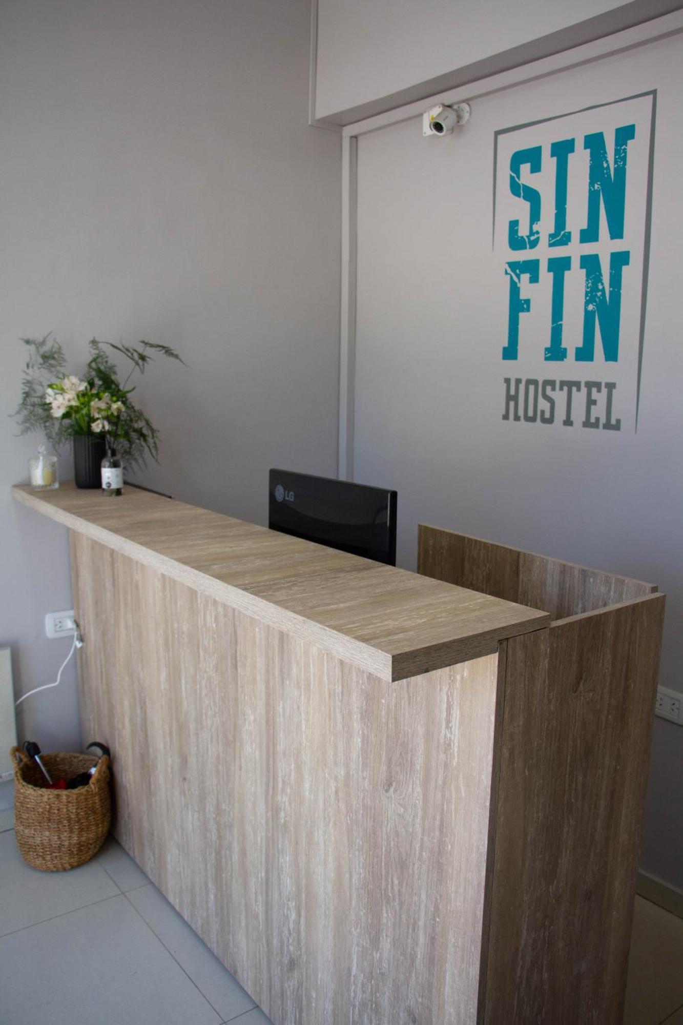 Sin Fin Hostel Mendoza Luaran gambar