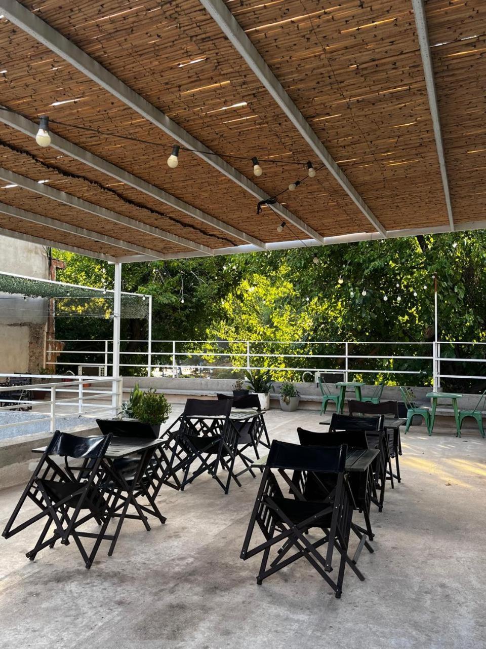 Sin Fin Hostel Mendoza Luaran gambar