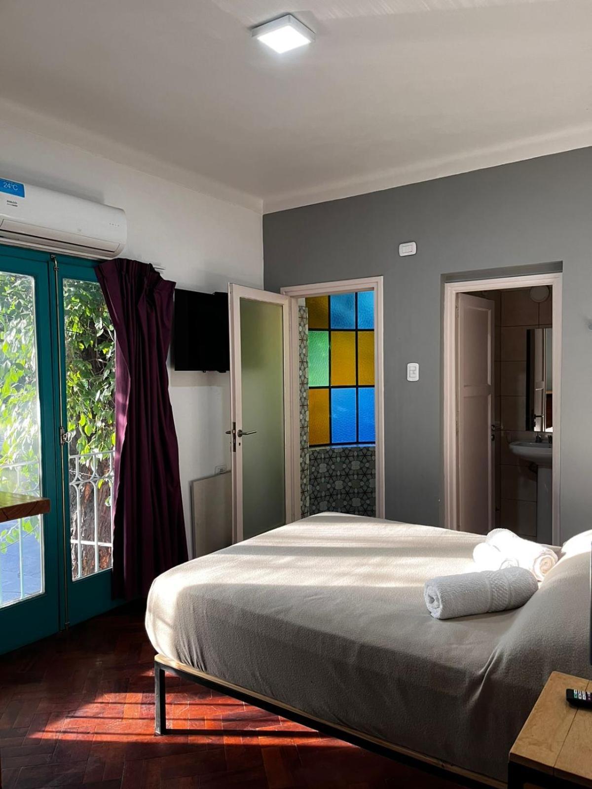 Sin Fin Hostel Mendoza Luaran gambar